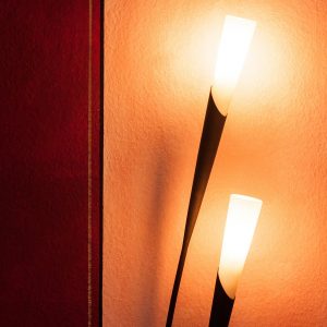 電気の販売を始めました。